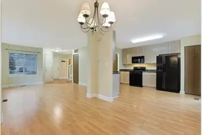 3184 Impressions Drive #3184, Lake in the Hills, IL 60156 - Photo 7