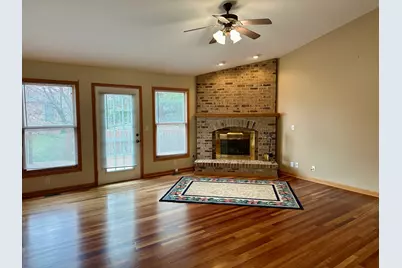 180 Clover Chase Circle, Woodstock, IL 60098 - Photo 5