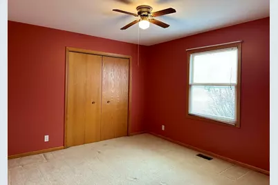 180 Clover Chase Circle, Woodstock, IL 60098 - Photo 13