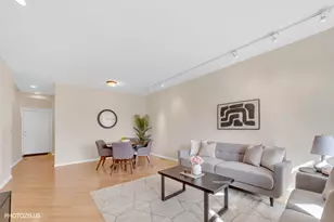 2500 N Seminary Ave, Chicago, IL 60614 - Photo 9