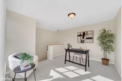 2500 N Seminary Avenue #4E, Chicago, IL 60614 - Photo 21