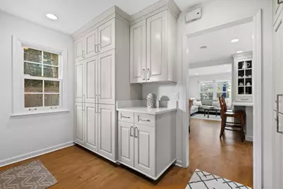 2836 Blackhawk Road, Wilmette, IL 60091 - Photo 23