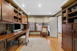 2836 Blackhawk Rd, Wilmette, IL 60091 - Photo 29