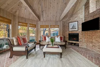 2836 Blackhawk Road, Wilmette, IL 60091 - Photo 13