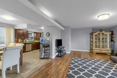 6756 N Keating Avenue, Lincolnwood, IL 60712 - Photo 7