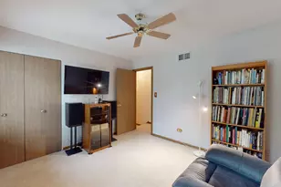 1705 Hawkins Ave, Downers Grove, IL 60516 - Photo 33