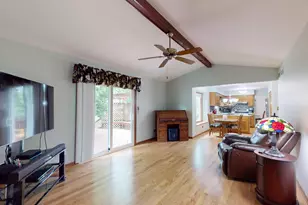 1705 Hawkins Ave, Downers Grove, IL 60516 - Photo 23