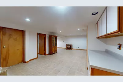 1705 Hawkins Avenue, Downers Grove, IL 60516 - Photo 35