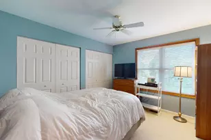 1705 Hawkins Ave, Downers Grove, IL 60516 - Photo 31