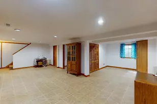 1705 Hawkins Ave, Downers Grove, IL 60516 - Photo 37
