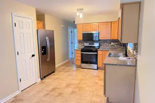 18045 Edwards Ave, Country Club Hills, IL 60478 - Photo 7