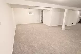 18045 Edwards Ave, Country Club Hills, IL 60478 - Photo 17
