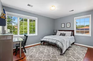 9117 Kenneth Ave, Skokie, IL 60076 - Photo 19