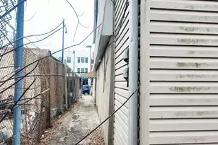 3428 W North Ave, Chicago, IL 60647 - Photo 11