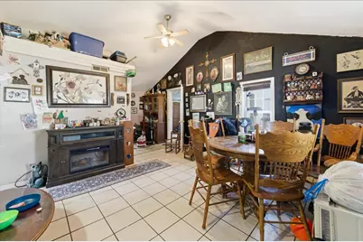 356 Home Street, Sycamore, IL 60178 - Photo 3