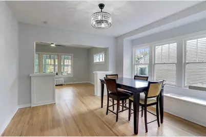 10100 S Parnell Avenue, Chicago, IL 60628 - Photo 7