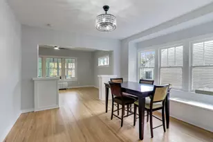 10100 S Parnell Ave, Chicago, IL 60628 - Photo 7