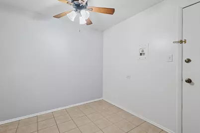 [Address not provided], Lombard, IL 60148 - Photo 7