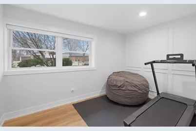 2221 Charmingfare Drive, Woodridge, IL 60517 - Photo 29