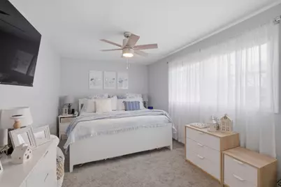 2221 Charmingfare Drive, Woodridge, IL 60517 - Photo 25