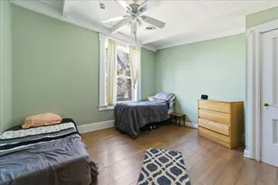 469 N Lake St, Aurora, IL 60506 - Photo 13