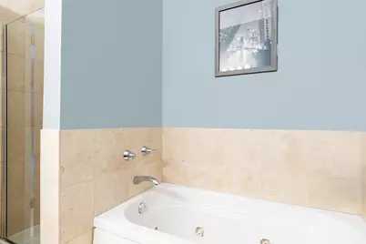 800 W Cornelia Avenue #209, Chicago, IL 60657 - Photo 13