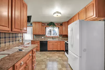 502 S Parke Street, Tuscola, IL 61953 - Photo 7