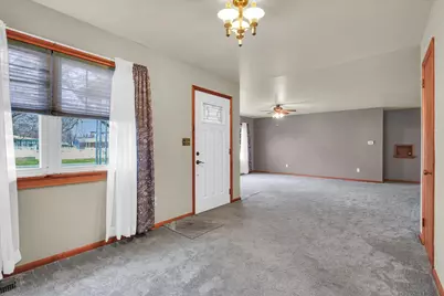 502 S Parke Street, Tuscola, IL 61953 - Photo 3