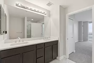 1901 S Calumet Ave, Chicago, IL 60616 - Photo 11