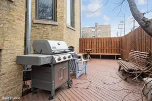 4011 N Kenmore Ave, Chicago, IL 60613 - Photo 11