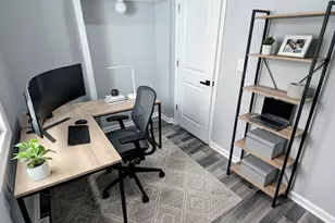 2828 S Emerald Ave, Chicago, IL 60616 - Photo 9