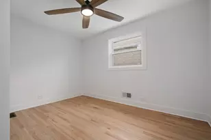 5423 N Moody Ave, Chicago, IL 60630 - Photo 11