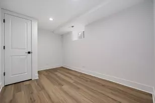 5423 N Moody Ave, Chicago, IL 60630 - Photo 17