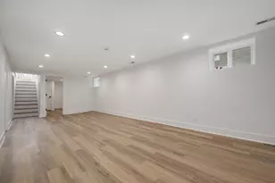 5423 N Moody Ave, Chicago, IL 60630 - Photo 15