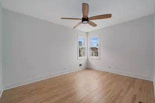 5423 N Moody Ave, Chicago, IL 60630 - Photo 9
