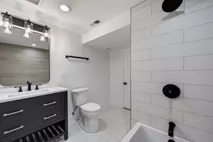 5423 N Moody Ave, Chicago, IL 60630 - Photo 19