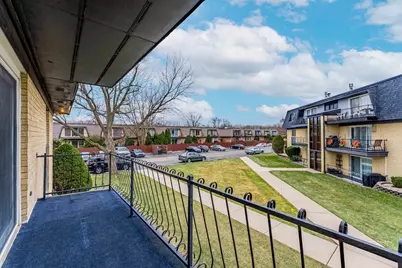 11128 S 84th Avenue #2B, Palos Hills, IL 60465 - Photo 9