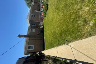 7042 Pershing Rd, Berwyn, IL 60402 - Photo 15