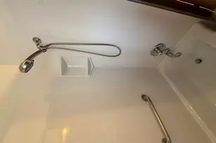 7042 Pershing Rd, Berwyn, IL 60402 - Photo 5