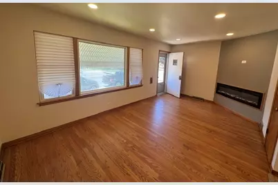 7042 Pershing Road, Berwyn, IL 60402 - Photo 21