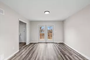 29W092 Pomeroy St, West Chicago, IL 60185 - Photo 7