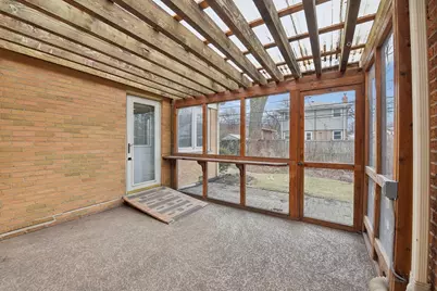 1736 Keeney Street, Evanston, IL 60202 - Photo 21