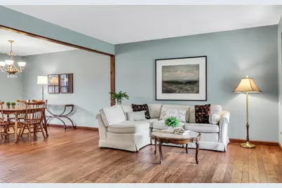 21570 W Eldor Avenue, Grayslake, IL 60030 - Photo 5