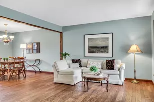 21570 W Eldor Ave, Grayslake, IL 60030 - Photo 5