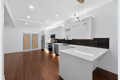 148 W 59th Street, Chicago, IL 60621 - Photo 5