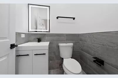 148 W 59th Street, Chicago, IL 60621 - Photo 9