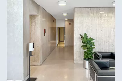 70 W Burton Place #301F, Chicago, IL 60610 - Photo 5