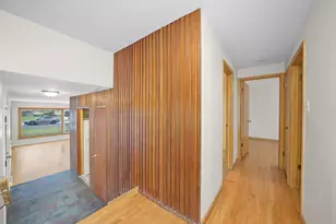 16049 Minerva Ave, South Holland, IL 60473 - Photo 11