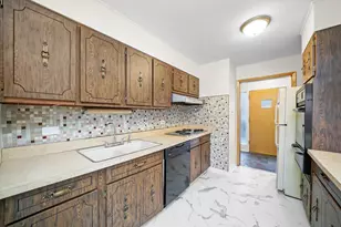 16049 Minerva Ave, South Holland, IL 60473 - Photo 9