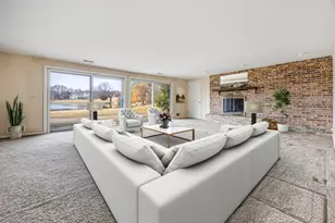 13 Lexington Rd, South Barrington, IL 60010 - Photo 23